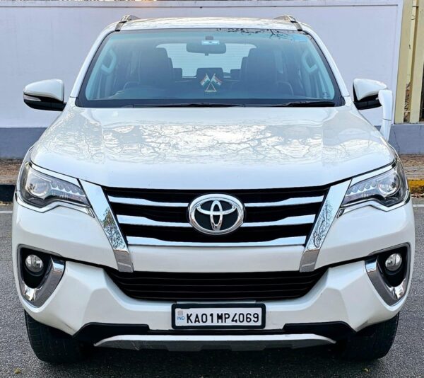 TOYATA FORTUNER 4*4 2016