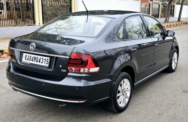 VOLKSWAGEN VENTO 2015 - Image 5