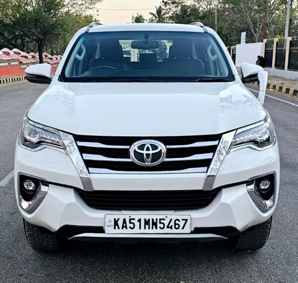 TOYATA FORTUNER 4*2 2019
